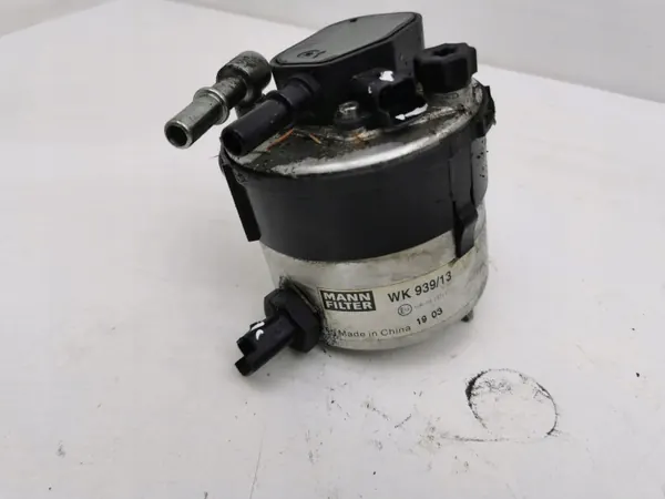 Volvo V50 2009 Bränslefilter OEM 10R0513715 image 2