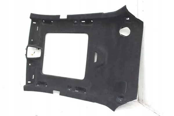 Audi RSQ8 Kattoikkunaverho OEM 4M8867506C - Musta image 3