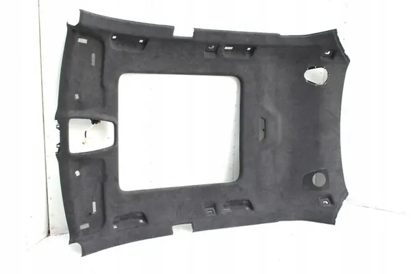 Audi RSQ8 Kattoikkunaverho OEM 4M8867506C - Musta image 4