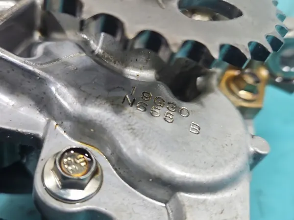 Mazda Öljypumppu OEM 19H03N-0332 6 III GJ 2.0:lle image 3