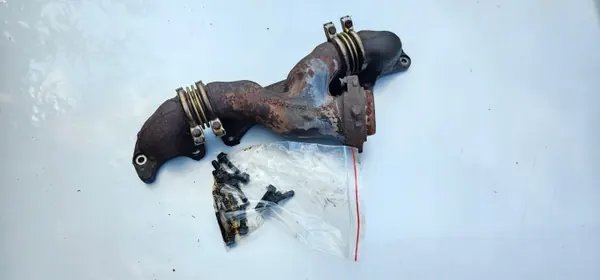 Mercedes M119 Abgaskrümmer OEM 1191429102 image 2