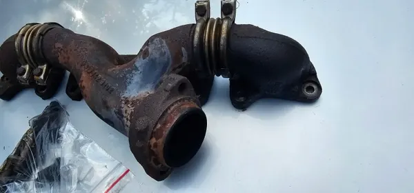 Mercedes M119 Abgaskrümmer OEM 1191429102 image 4