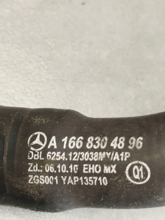 Vesiputki Mercedes-Benz GLE W166 A1668304896 image 2