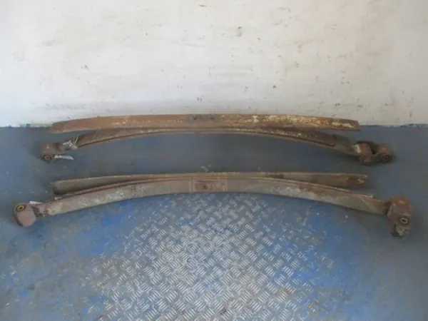 Dubbele bladveren OEM 250872-01 Mercedes Sprinter 413 image 2