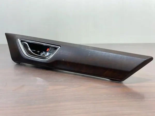 Poignée intérieure arrière Subaru Ascent OEM 94246XC02A image 4
