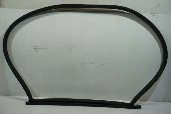 Joint de vitre avant Tesla Model 3 OEM 1910985 image 2