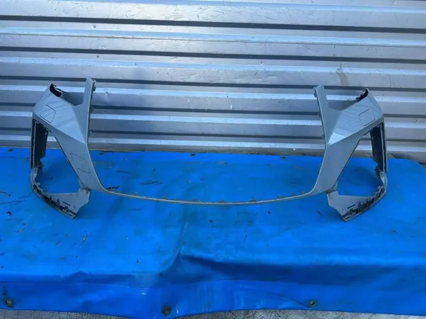 Audi Q2 S-line framstötfångare OEM 81A807437G image 2