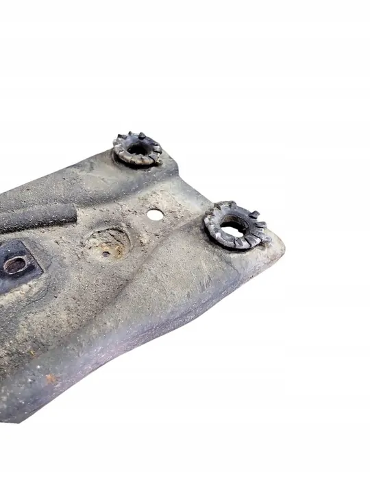 Nedre kylarfäste KIA Carens II image 3