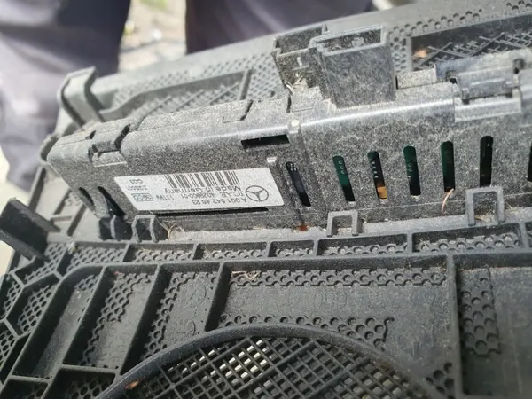 OEM A0015424623 PDC-display Zonsensor Mercedes E-klasse image 3