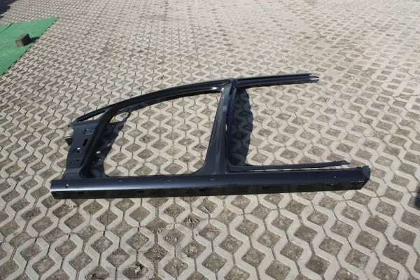 VW Caddy 2K Garniture Portière OEM 2K0810209 Pilier A Gauche image 2