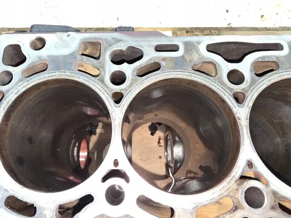 Bloco motor OEM 03N023A 8/26 para 2.0 TDI CRL image 8