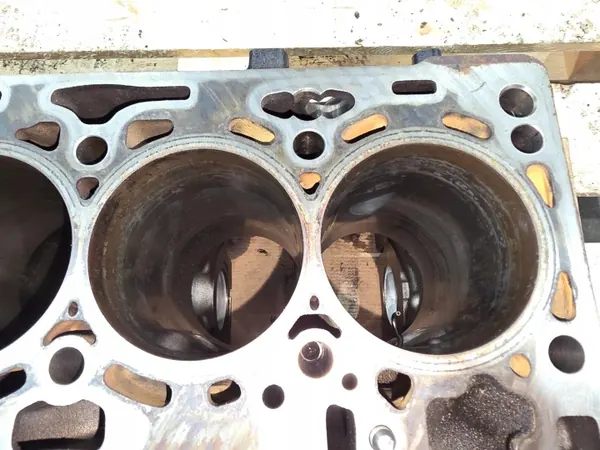Bloco motor OEM 03N023A 8/26 para 2.0 TDI CRL image 9