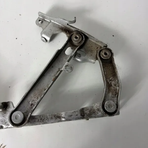 Motorhuve gångjärn set Mercedes E W211 OEM 2118800128 image 5