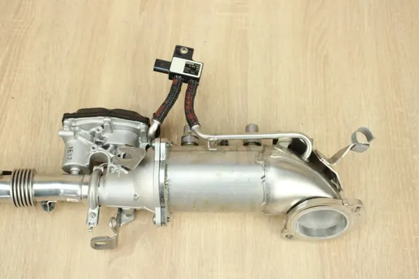 Enfriador EGR BMW 3.0D G30 8574815 8574820 image 6