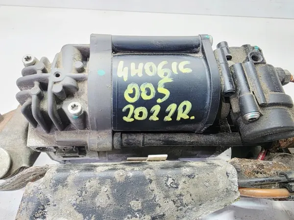 Audi A8 S8 D4 Hintere Luftfederung Kompressor OEM 4H0616005 image 5
