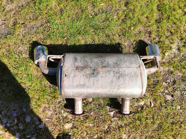 Nissan 370Z Uitlaatpijp OEM 423tsagdgyui6a1g45 image 4