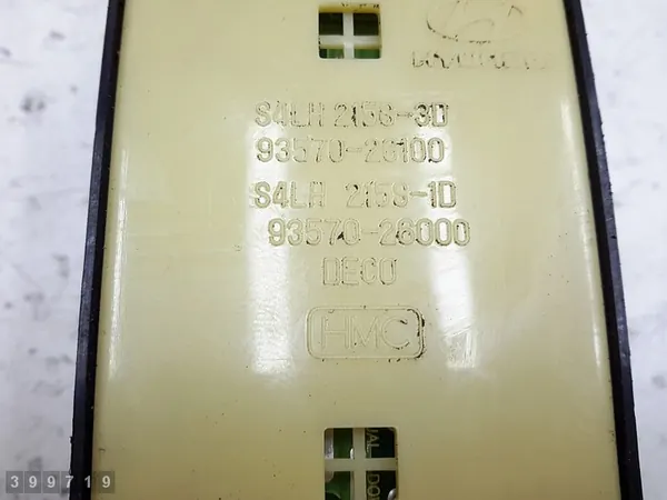 Interrupteur Hyundai Santa Fe 2003 9357026100 image 4