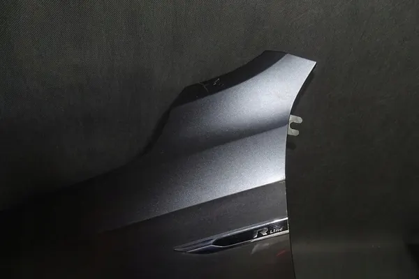 Parafango anteriore sinistro VW Passat B7 OEM image 5