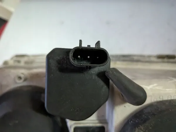 Volvo S40 V40 Vasemman etuvalon 30899682 image 8