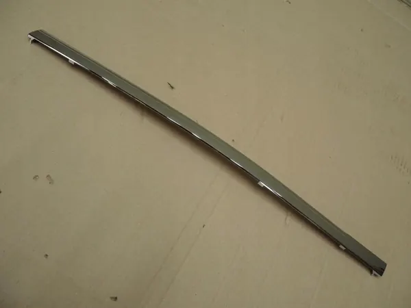 OEM 5NA853333A Vasen Takaoven Lista VW Tiguan II:lle image 9