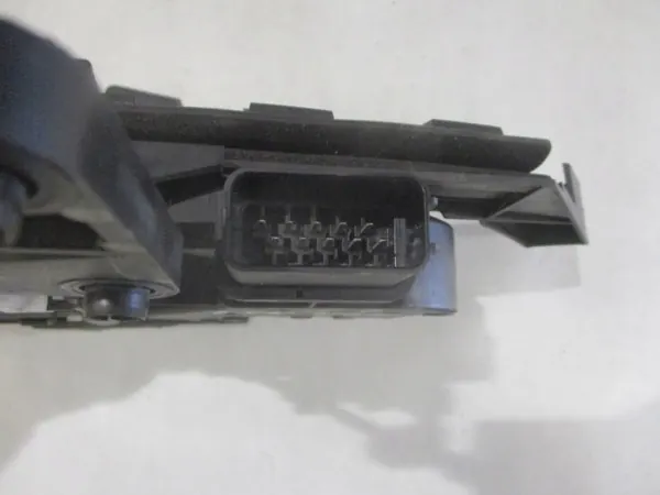 Fechadura Porta Traseira Esquerda Ford Kuga MK1 OEM 8V4AS26413EA image 8
