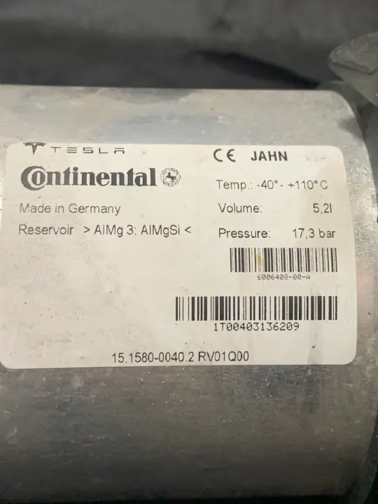 Tesla Lufttank OEM 6006408-00-A - Gebraucht image 5