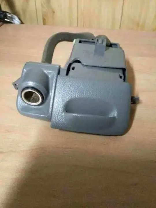 Cinzeiro Chevrolet Lacetti OEM 96554862 - Usado image 2