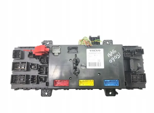 Caixa de fusíveis Volvo OEM 21543295 - Estado usado image 5