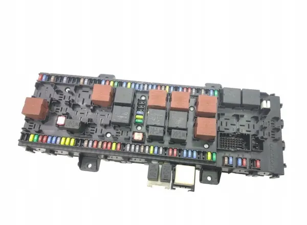 Caixa de fusíveis Volvo OEM 21543295 - Estado usado image 7