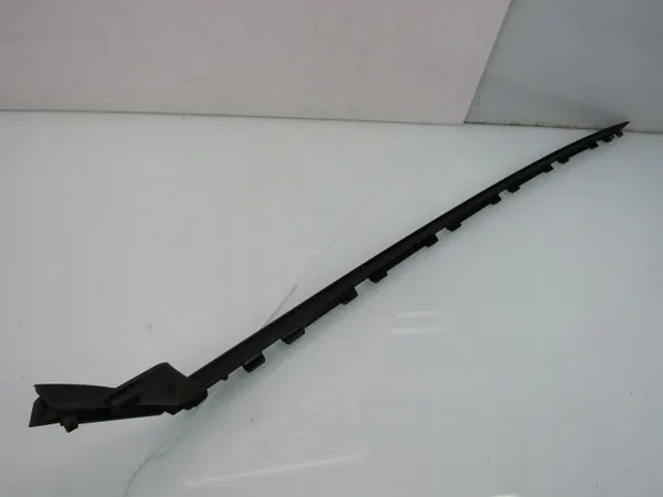 OEM 86141-Q0000 Moldura Para-brisa Dianteira Direita image 3