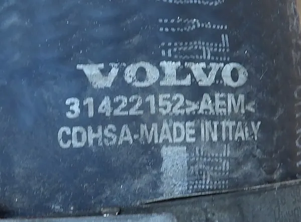 VOLVO 2.0D S80 V70 XC70 Turbolader Intercooler Rohr 31338543 image 4