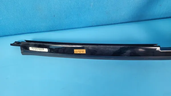 Peugeot 508 II Taka-Oikea Kolmiokulma OEM 9818848180 image 3