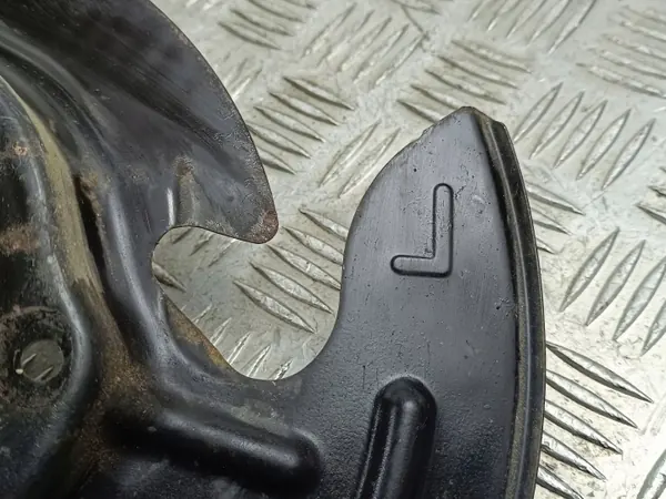 Ford FOB43388 Hintere Bremsabdeckung F150 2019 image 3