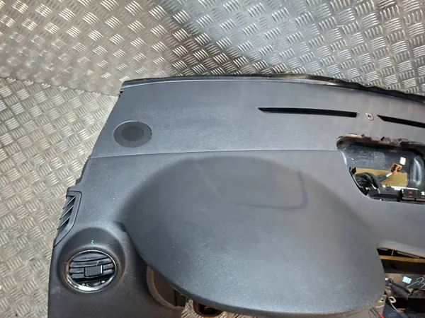 Panneau de console OEM S26279063 pour Peugeot 3008/5008 image 4