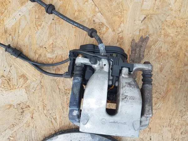 Bremszangen OEM A216623494 Vorne & Hinten Komplett image 10