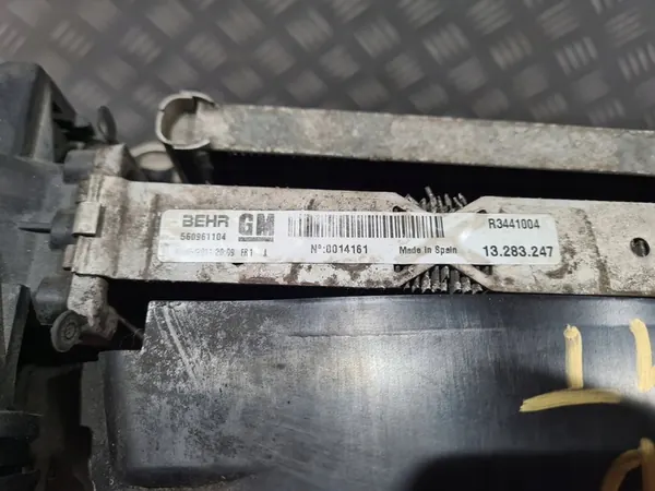 Kylset Vattenkylare Fläkt Intercooler Meriva B 1.4 Turbo image 7