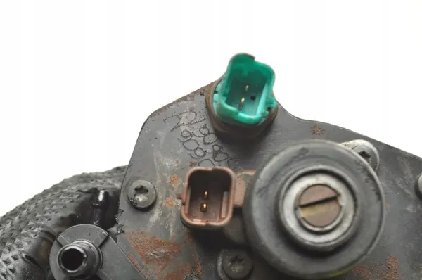 Pompe à injection Renault Nissan Dacia OEM 8200577990 image 4