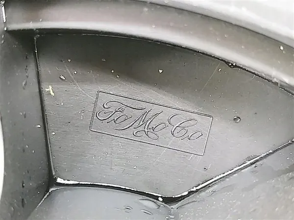 Ventilador Ford Mondeo Mk3 2000-2007 OEM 3S7H18456AB image 2