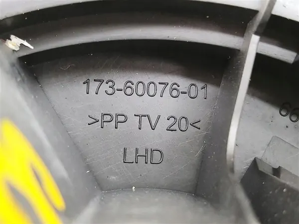 Ventilador Ford Mondeo Mk3 2000-2007 OEM 3S7H18456AB image 4