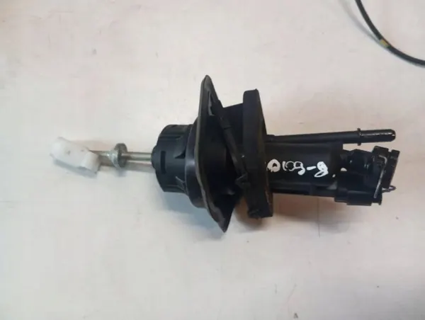 Kytkyn sylinteri OEM BV617A542BB Volvo S60 II:lle image 5