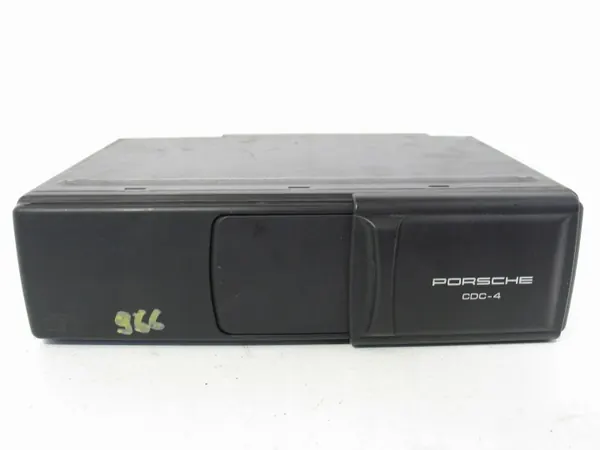Porsche Becker 6-CD-Wechsler OEM 7L5035111 image 2