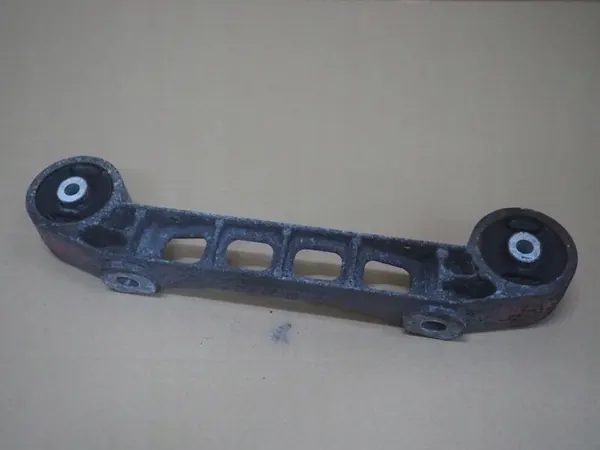 Rear Differential Mount Support Mercedes Vito 639 A6393530347 image 4