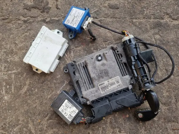 Calculateur immo Alfa Romeo OEM 0281011507 image 2
