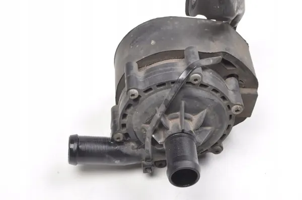 Pompe à eau OEM 144B03731R pour Renault Twingo III image 3