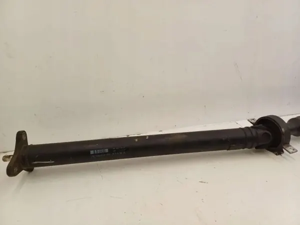 Árbol de transmisión BMW 5 F10 OEM 7614663 - Usado image 3