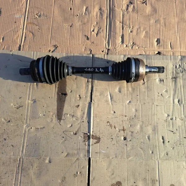 Linker Halfas OEM 7113179 voor Volvo S60 I 2.4 image 2