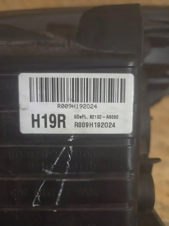 Faros Hyundai i30 II 2013 Europa image 7