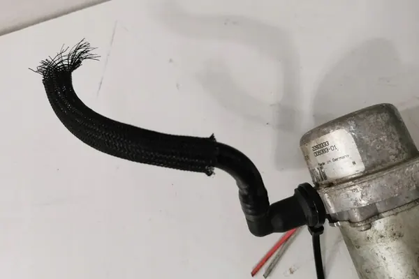 Imupumppu BMW 3 COUPE (E92) 4.0L bensiini image 2