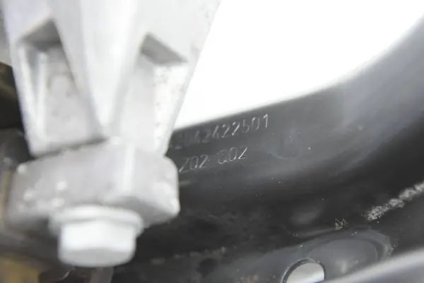 Support de boîte OEM A2122401818 pour Mercedes image 6