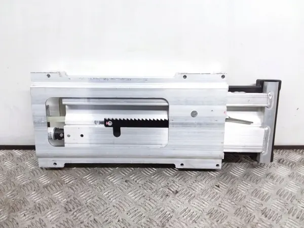 Volkswagen Eos Rollbeugel OEM 1Q0880077A - Gebruikt image 4